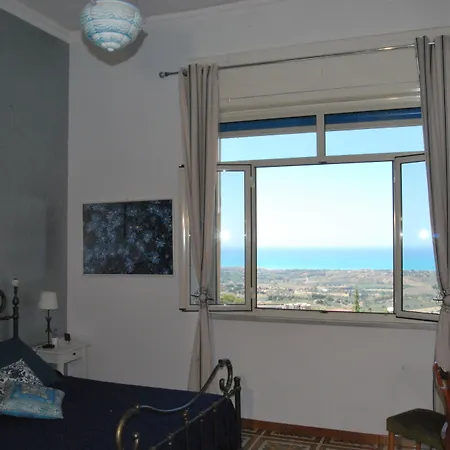 Alojamento de Acomodação e Pequeno-almoço La Finestra Sulla Valle Agrigento