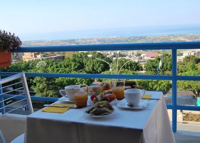 La Finestra Sulla Valle Bed & Breakfast 4*
