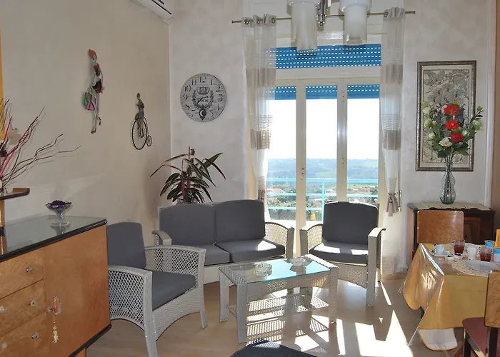 La Finestra Sulla Valle Bed & Breakfast 4*