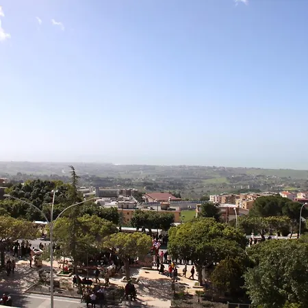 La Finestra Sulla Valle Alojamento de Acomodação e Pequeno-almoço Agrigento