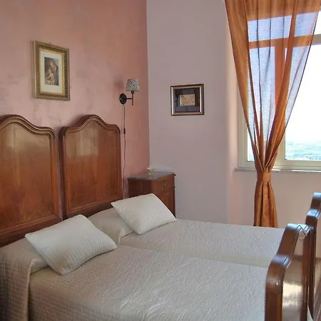 La Finestra Sulla Valle 3*